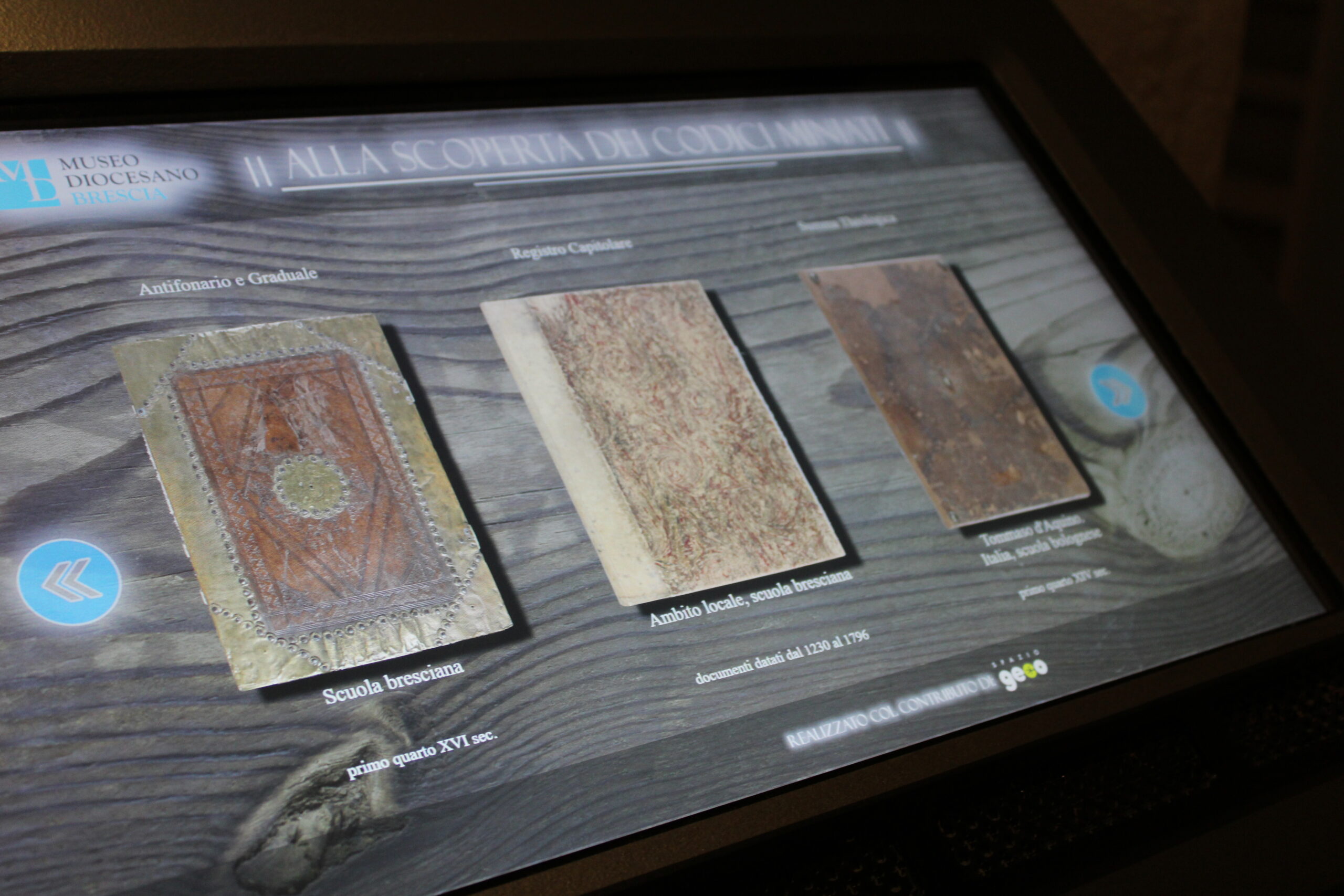 Totem interattivo per sfogliare Codici miniati digitalizzati conservati presso il Museo Diocesano di Brescia